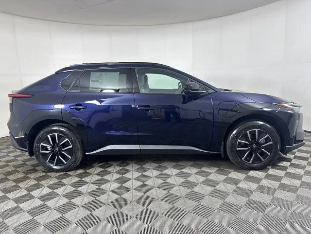 New 2026 Blueprint Toyota  XLE image 2