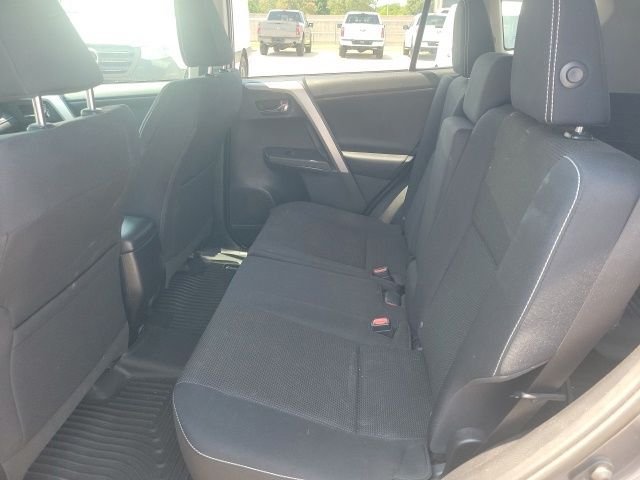 Used 2016 Magnetic Gray Metallic Toyota XLE image 16