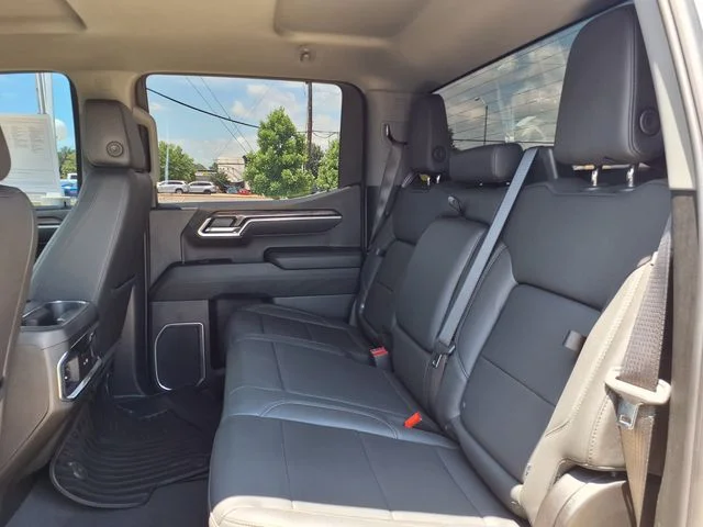 Used 2025 Gray Chevrolet LTZ image 17