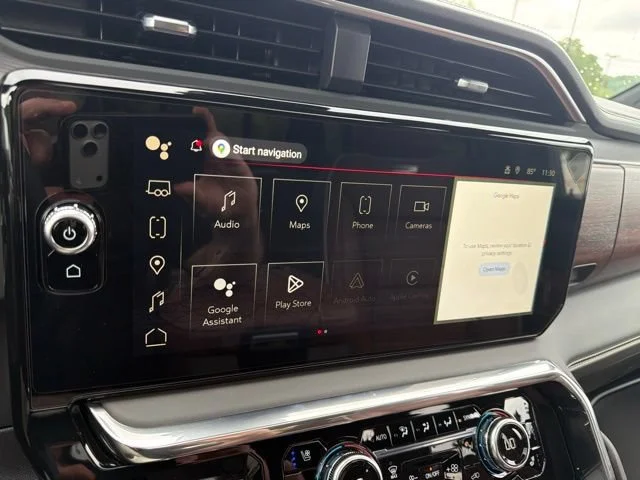 New 2026 Glacier White Tricoat GMC Denali Ultimate image 44