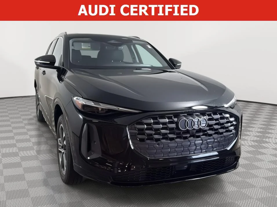 Used 2025 Mythos Black Metallic Audi Premium image 1