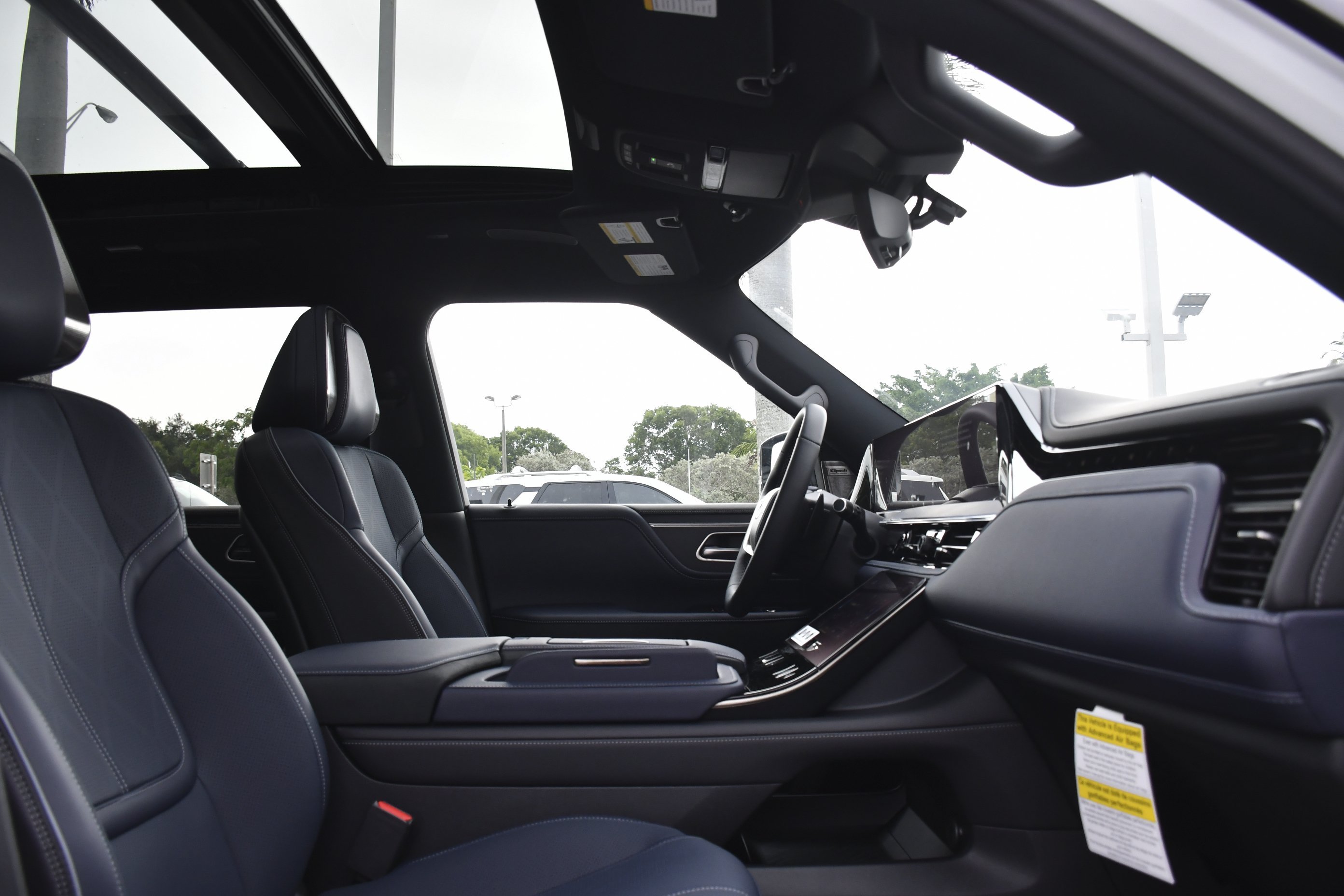 New 2026 RADIANT WHITE INFINITI Sport 4WD image 33