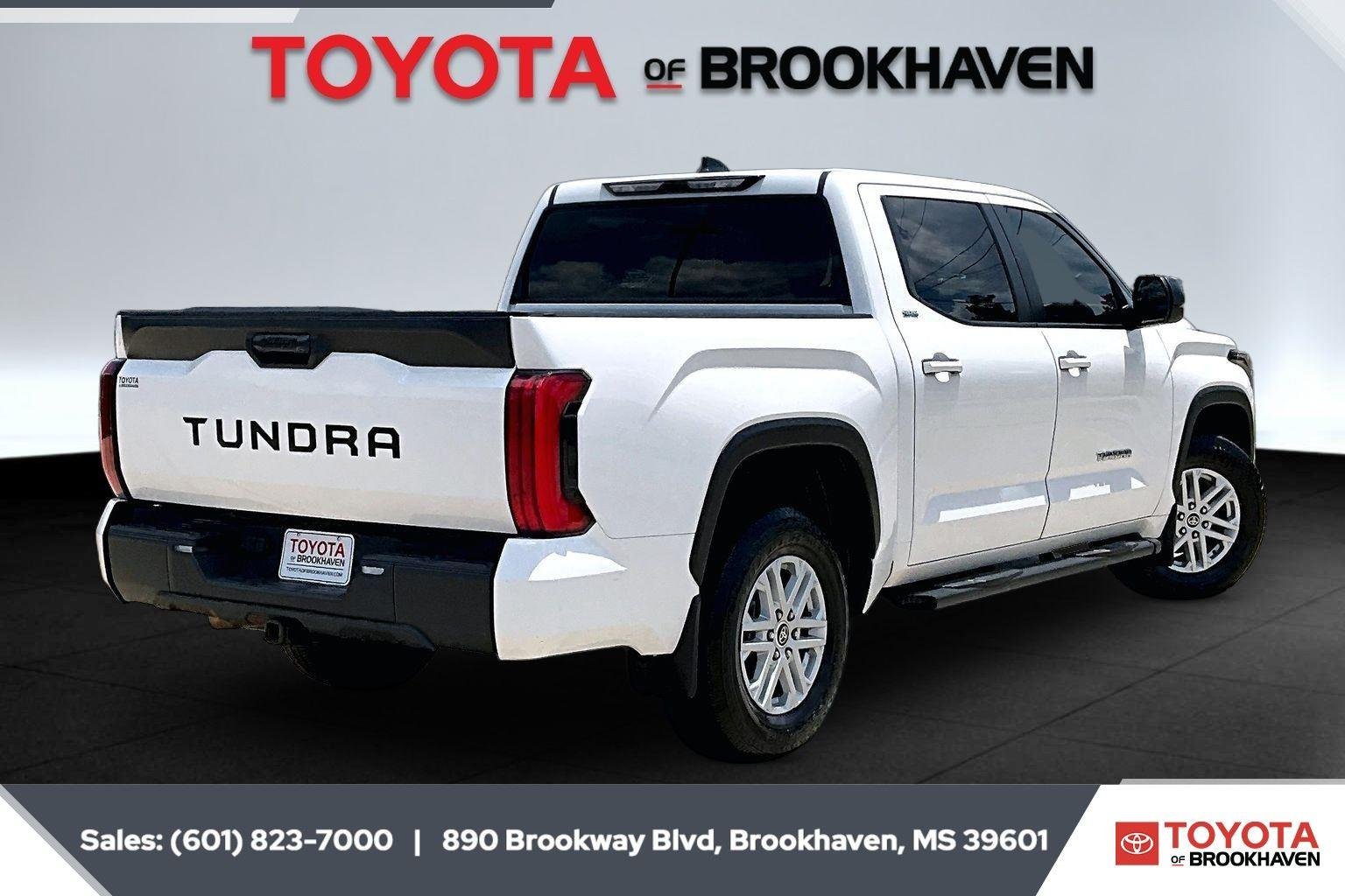 2024 Toyota Tundra SR5 - Photo 11