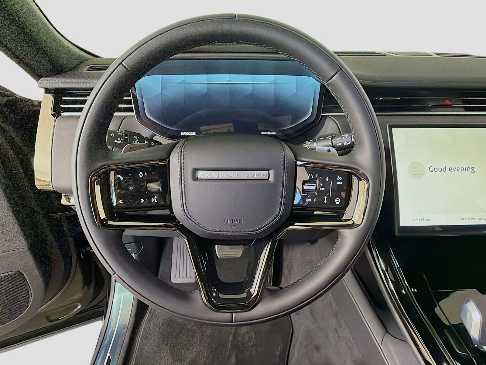 New 2026 Santorini Black Land Rover Dynamic SE image 11