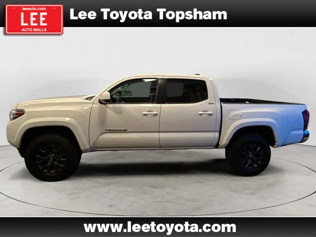 Used 2022 White Toyota SR5 image 2