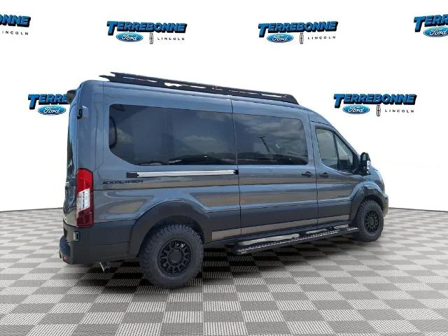 New 2026 Carbonized Gray Metallic Ford Cargo Van image 38