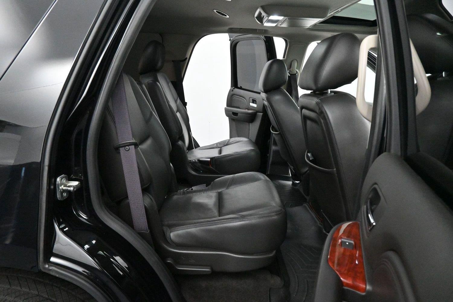 Used 2013 Black Raven Cadillac Premium image 36