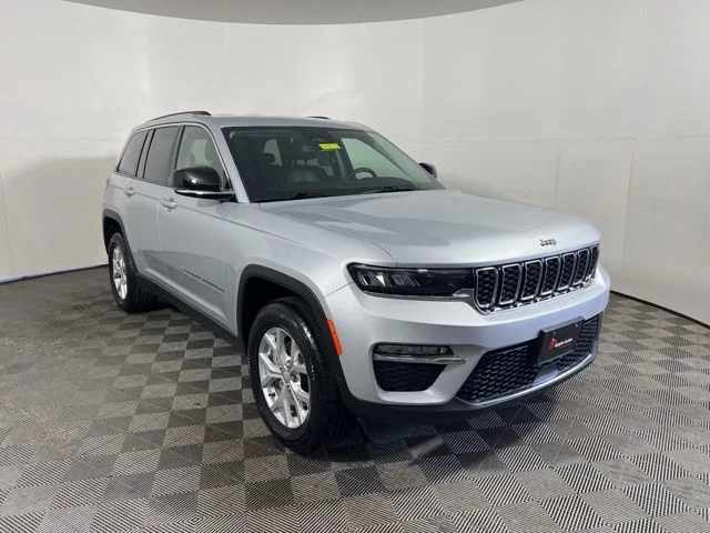 2023 Jeep Grand Cherokee Limited 4x4's photo