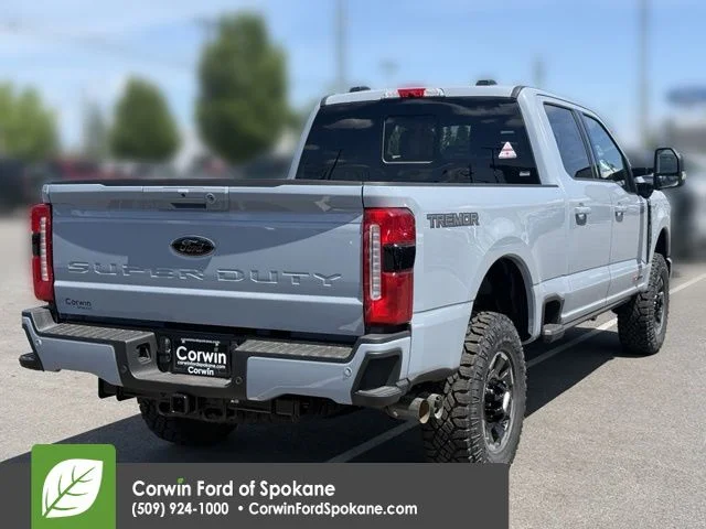 New 2026 Glacier Gray Metallic Tri-Coat Ford Lariat image 14
