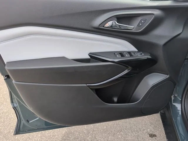 2026 Chevrolet Trax LT - Photo 17