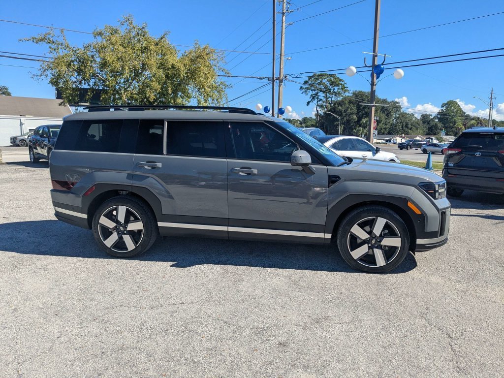 Certified Used 2025 Gray Hyundai Limited image 3