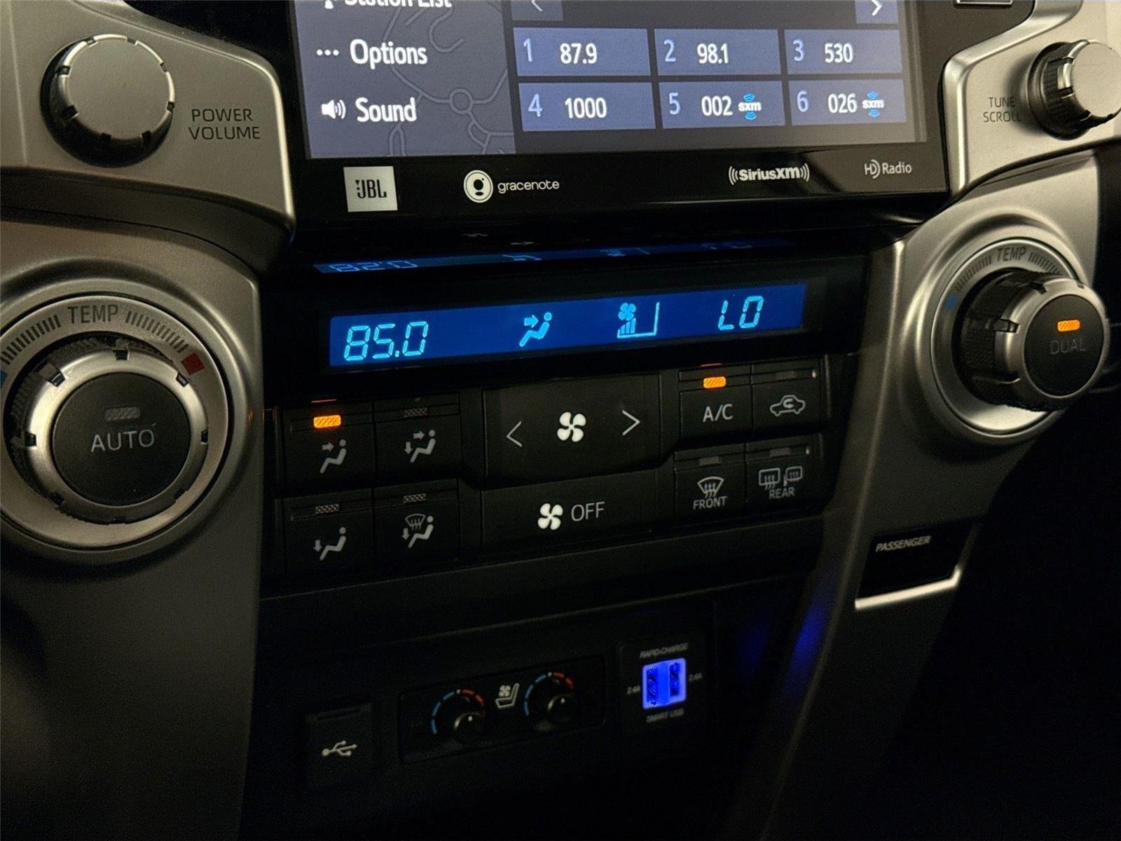 Used 2020 Blizzard Pearl Toyota Limited image 24