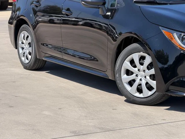 New 2026 Midnight Black Metallic Toyota LE image 4