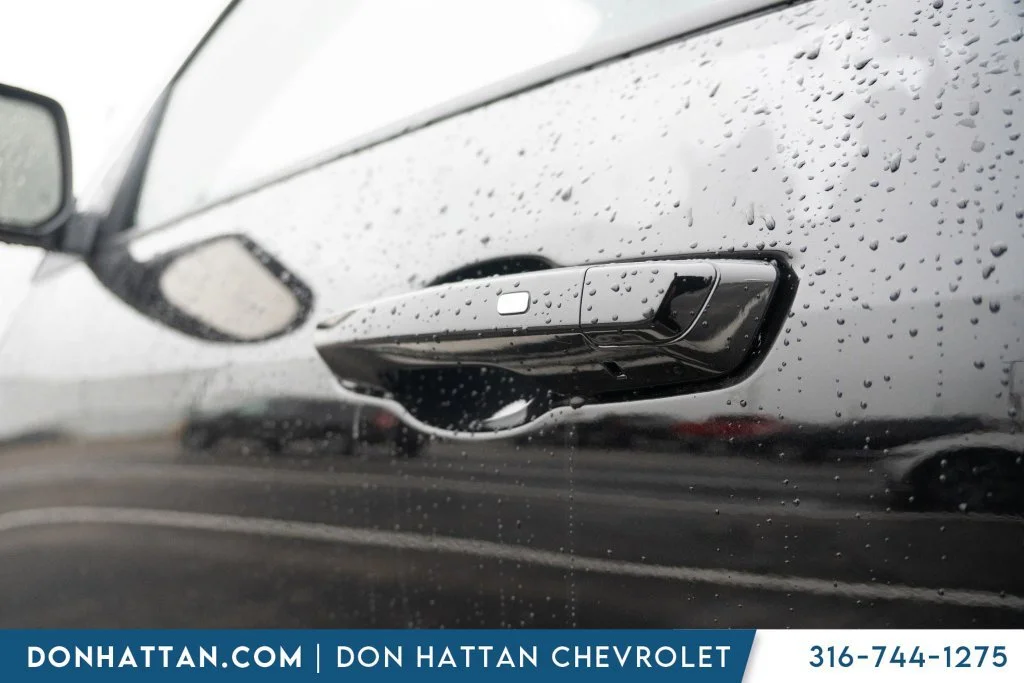 2027 Chevrolet Traverse LT - Photo 37