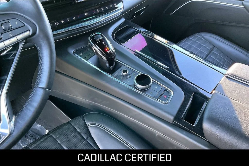 2024 Cadillac Escalade ESV V-Series - Photo 15