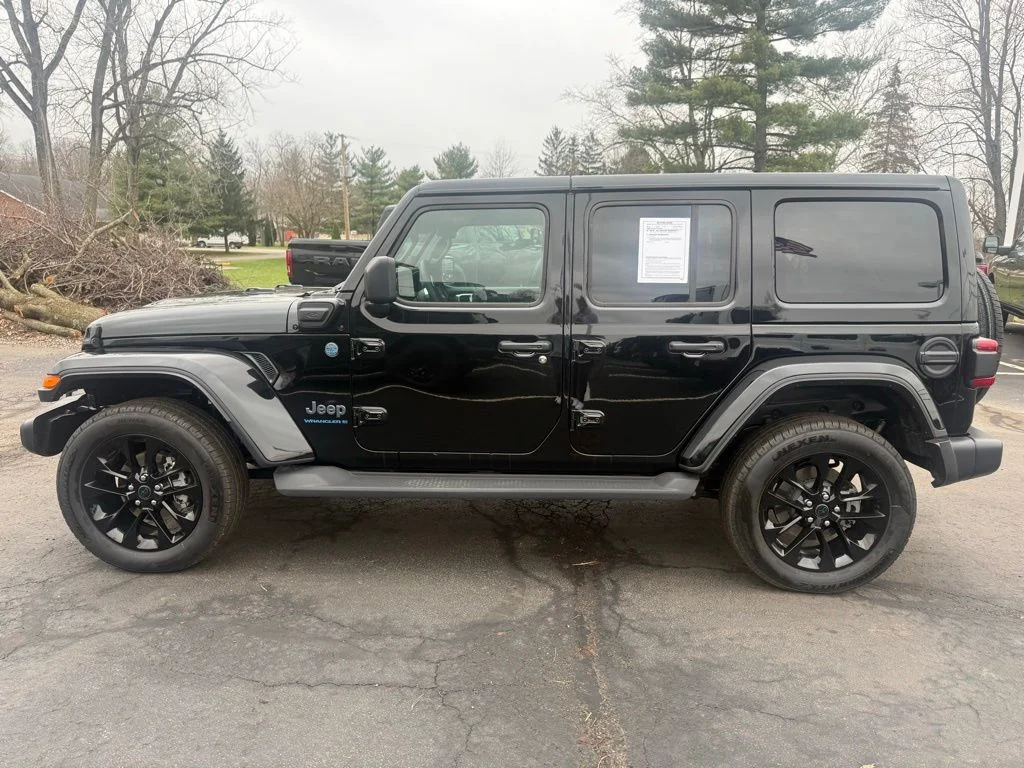 Used 2025 Black Jeep Sahara 4xe image 7