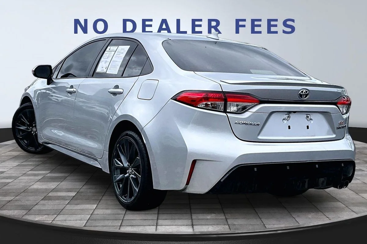 Used 2024 Silver Toyota Hybrid SE image 4