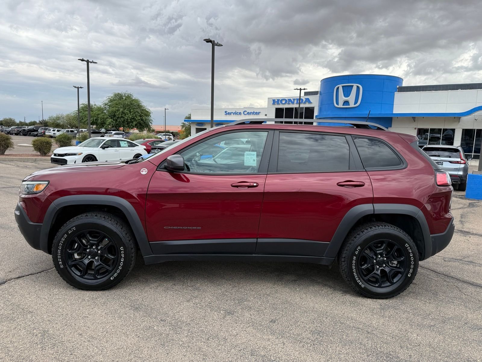2021 Jeep Cherokee Trailhawk - Photo 10