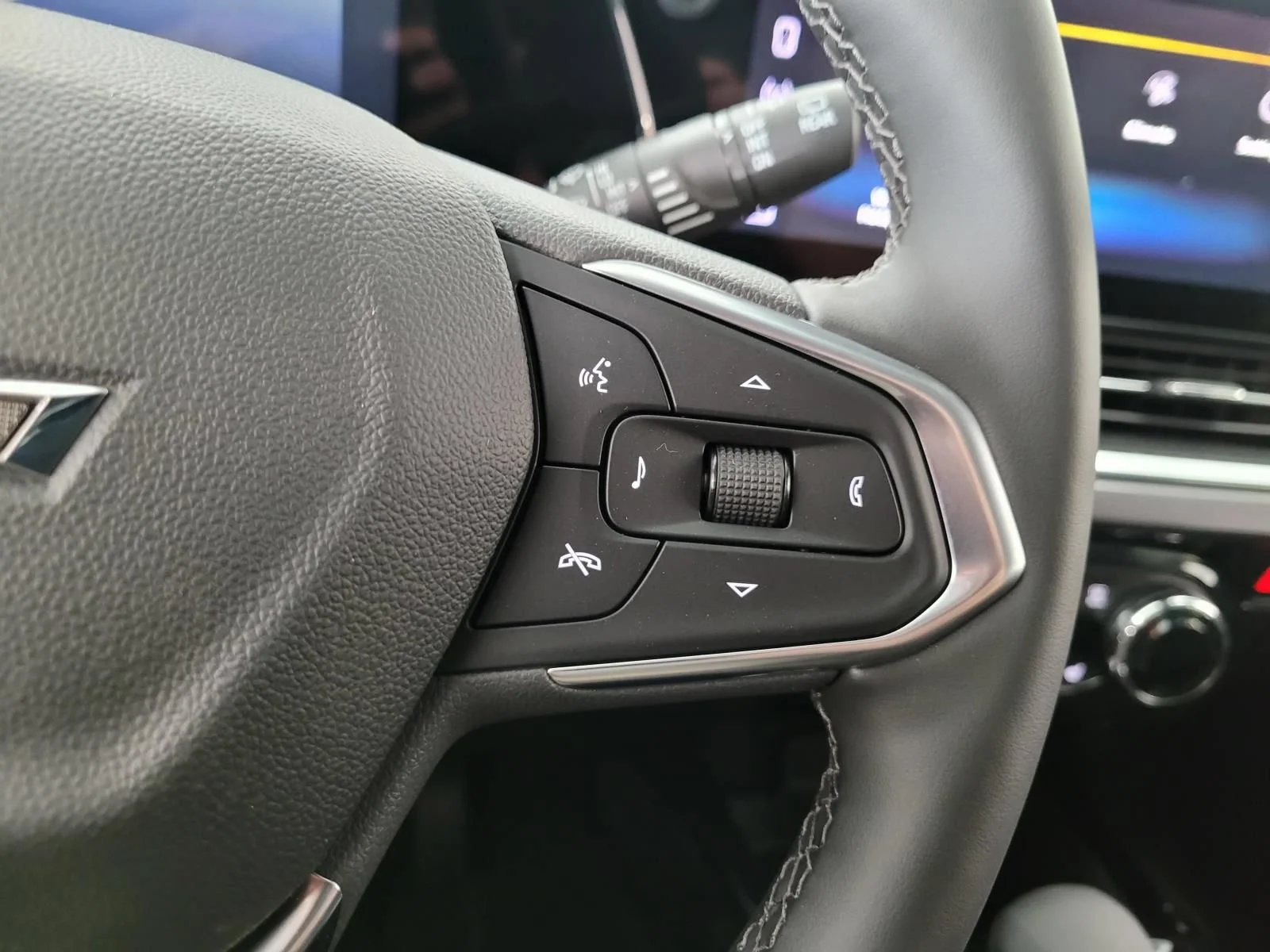 2026 Chevrolet Trax Activ - Photo 20