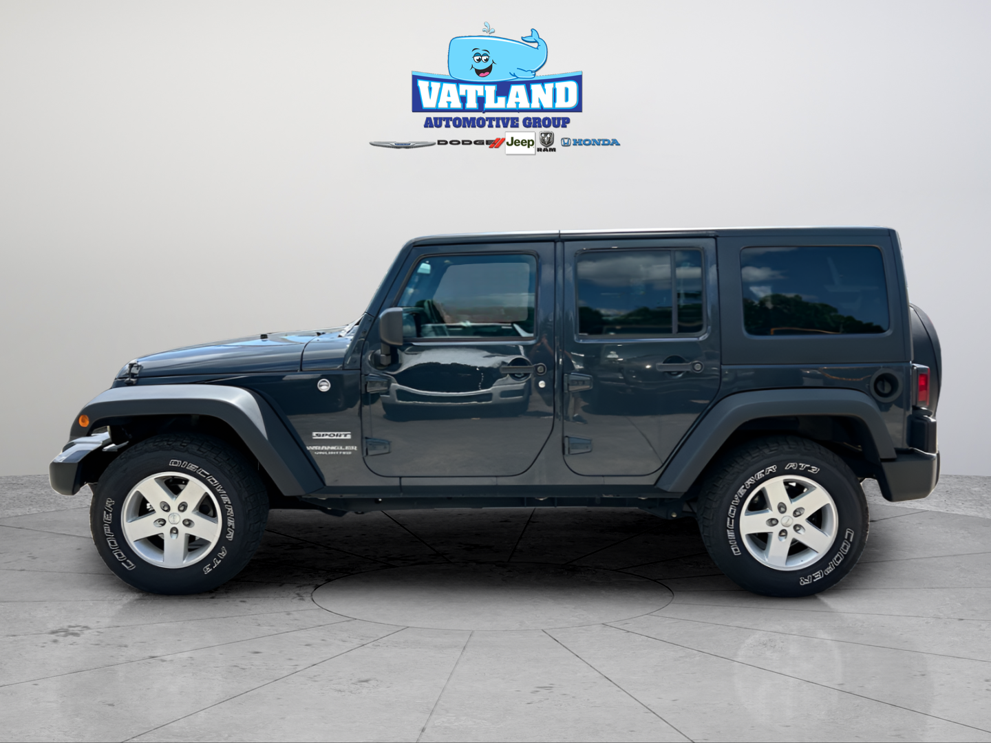 Used 2017 Black Jeep Unlimited Sport image 2