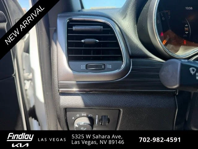 Used 2019 White Jeep Limited X image 11