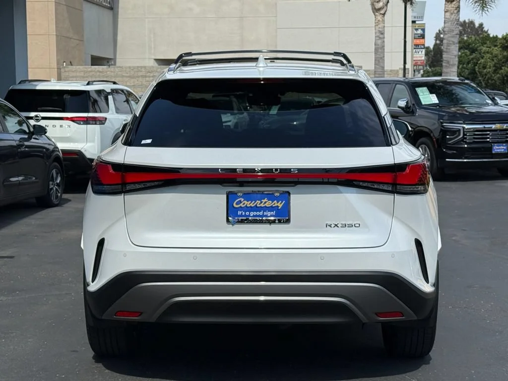 Used 2024 White Lexus RX 350 image 8