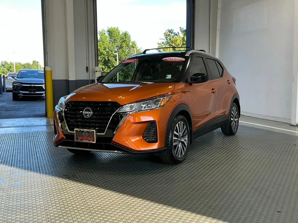 Certified Used 2022 Orange Metallic Nissan SV image 2