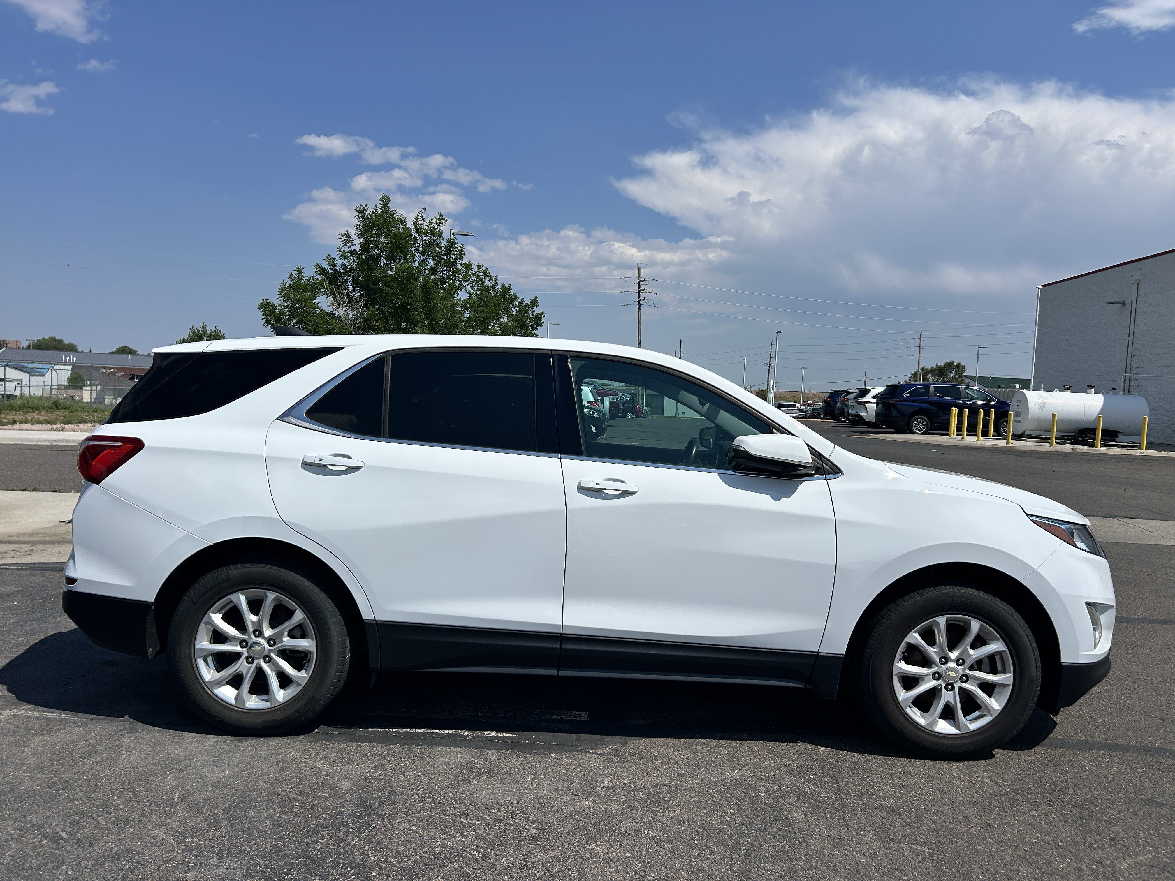 Used 2018 Summit White Chevrolet LT image 6