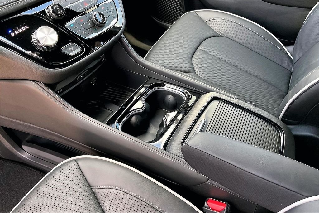 New 2026 Chrysler Pacifica Limited 4D Passenger Van