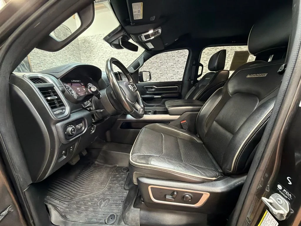 Used 2022 Granite Crystal Metallic Clearcoat Ram Laramie image 22