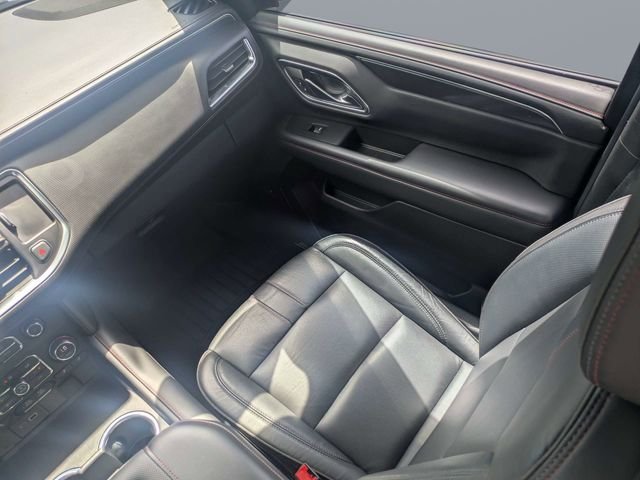 Used 2021 White Chevrolet RST image 18
