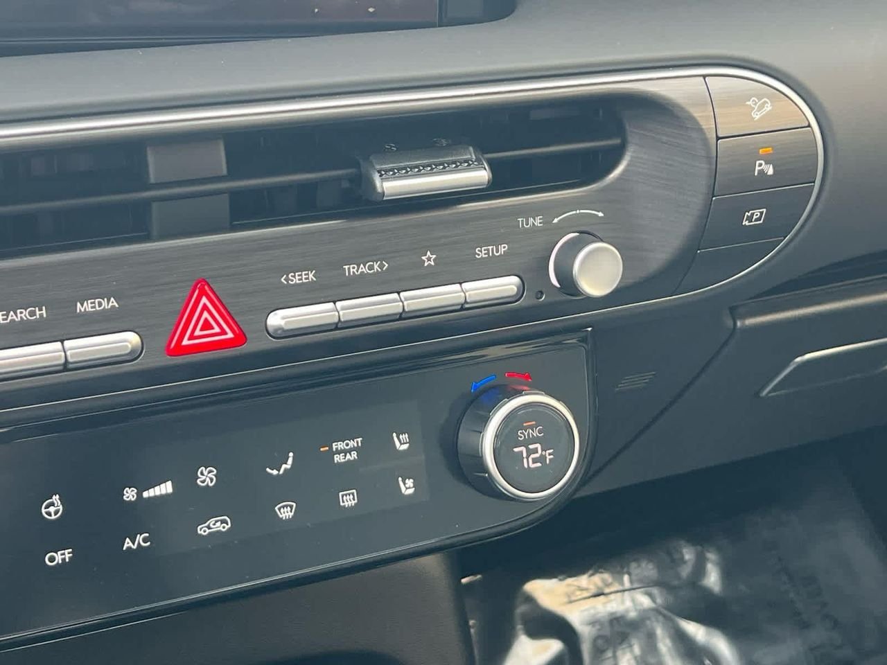 New 2026 Ecotronic Gray Pearl Hyundai Calligraphy AWD image 37
