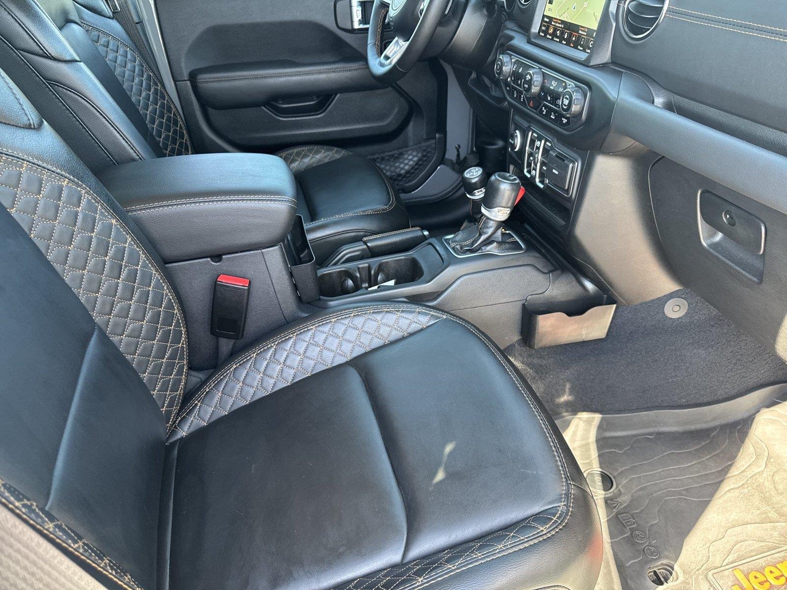 Used 2023 Sting-Gray Clearcoat Jeep High Altitude image 31