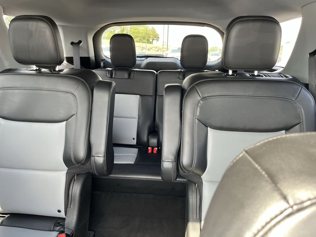 Used 2023 Blue Ford XLT image 23