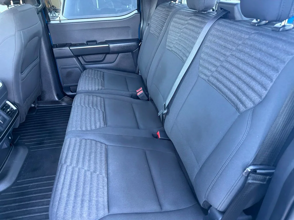 Used 2021 Velocity Blue Metallic Ford XL image 10