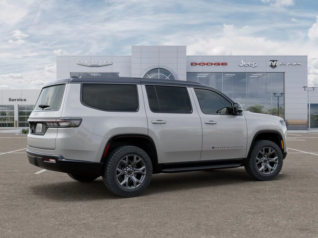 New 2026 Silver-Zynith Exterior Paint Jeep Upland image 4