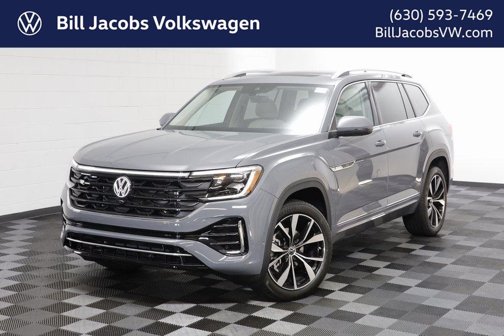 2026 Volkswagen Atlas SEL Premium R-Line | CarEdge | CarEdge