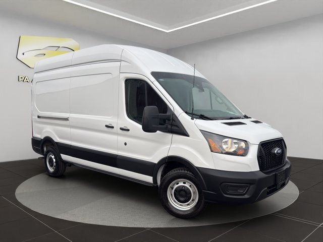 Used 2024 White Ford  image 1