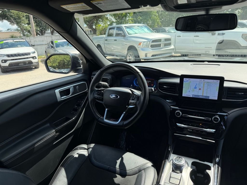 2022 Ford Explorer ST - Photo 35