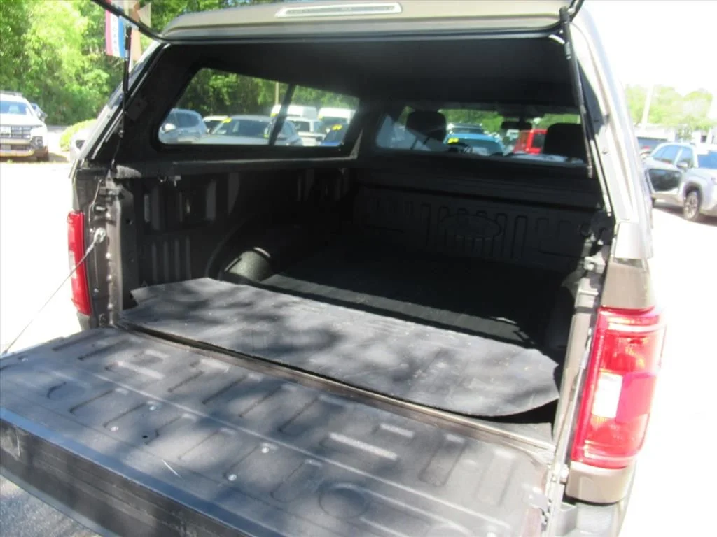 Used 2021 Gray Ford XLT image 28