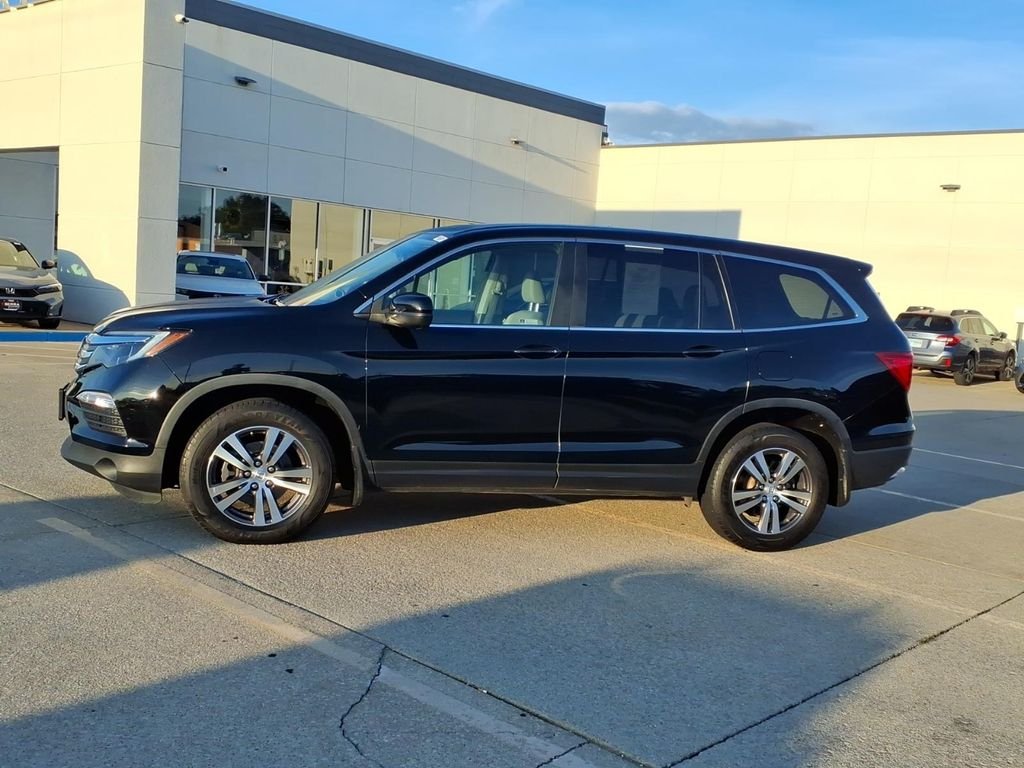 Certified Used 2018 Crystal Black Pearl Honda EX-L image 2