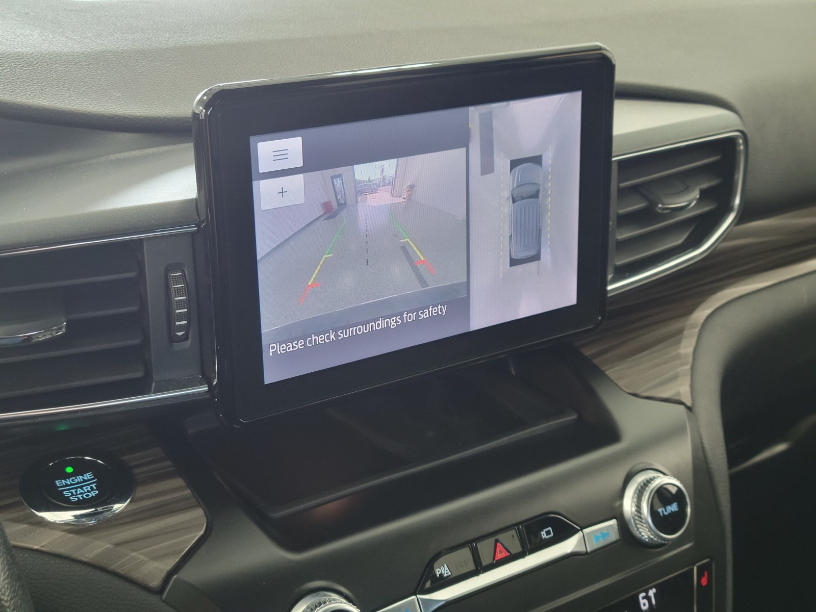Used 2020 Gray Ford Limited image 21