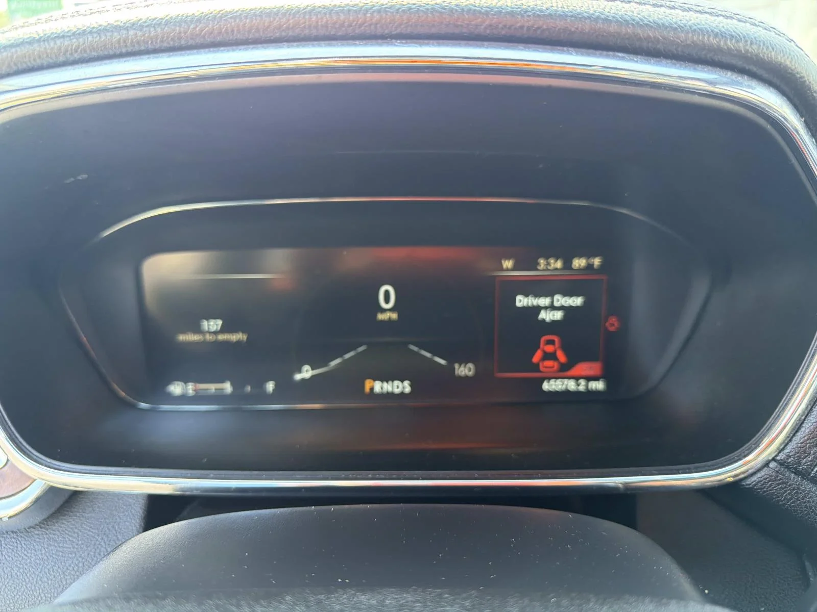 Used 2018 Gray Lincoln Reserve image 35