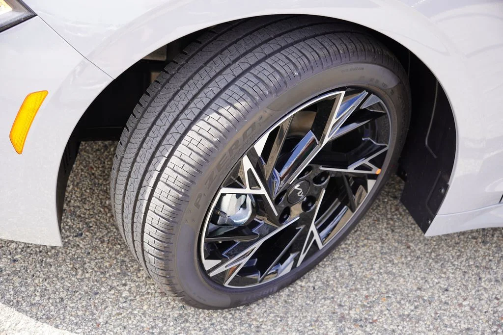 New 2026 Wolf Gray Kia GT-Line AWD image 9