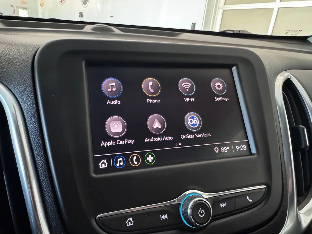 2023 Chevrolet Equinox LT - Photo 18