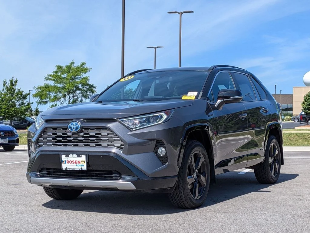 Used 2020 Gray Toyota XSE image 3