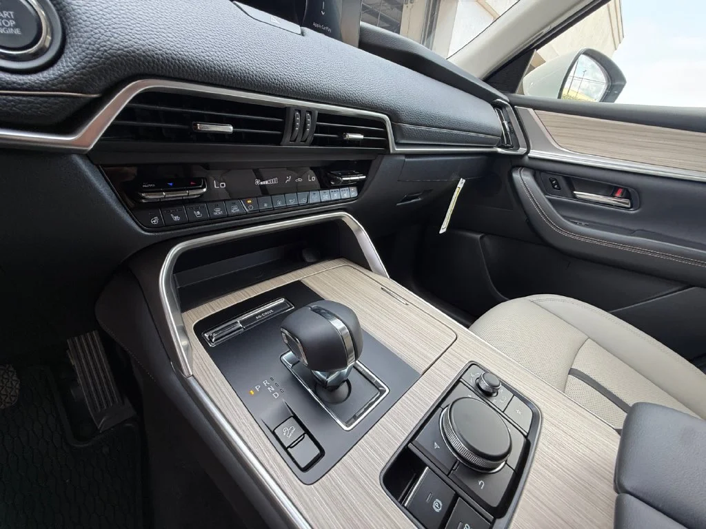 New 2026 White Mazda 3.3 Turbo Preferred image 22