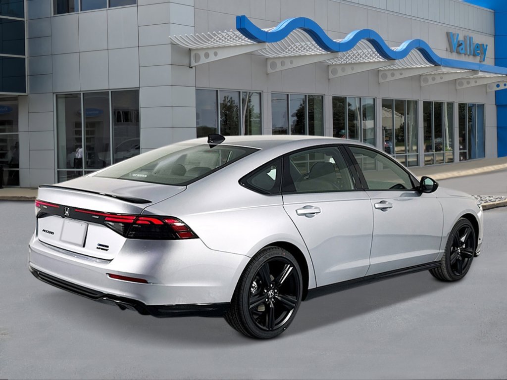 New 2026 Solar Silver Metallic Honda Sport-L image 5