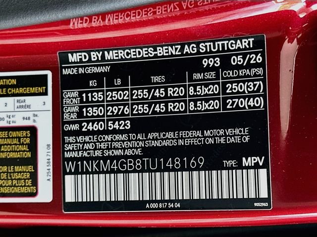 New 2026 MANUFAKTUR Patagonia Red Metallic Mercedes-Benz GLC 300 image 31
