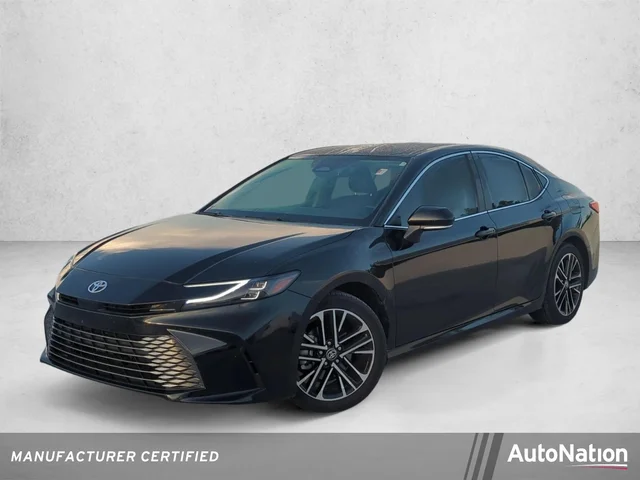 2025 Toyota Camry XLE
